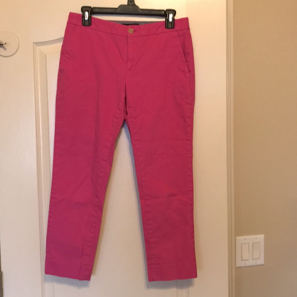 Banana Republic Women’s Pink Capri Pants, size 4